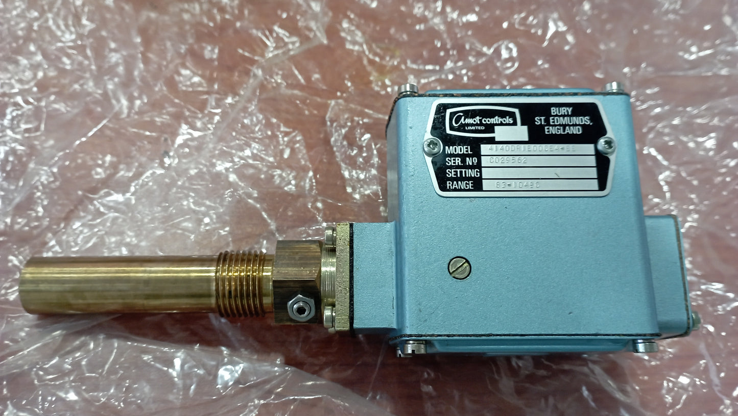 Termostato Amot controls 4140DR1E00CE4-EE