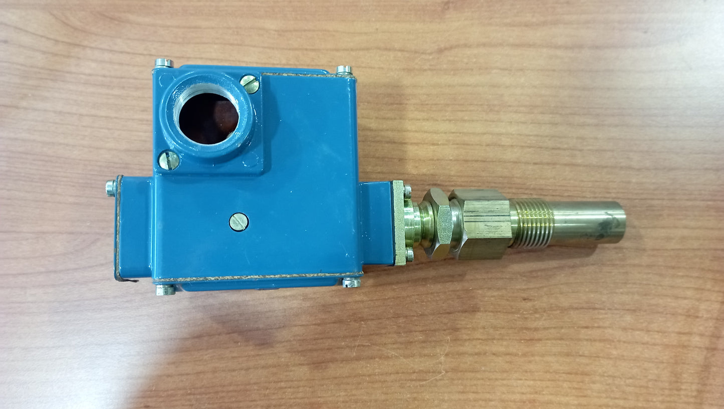 Termostato Amot controls 4140DR1E00CE4-HE