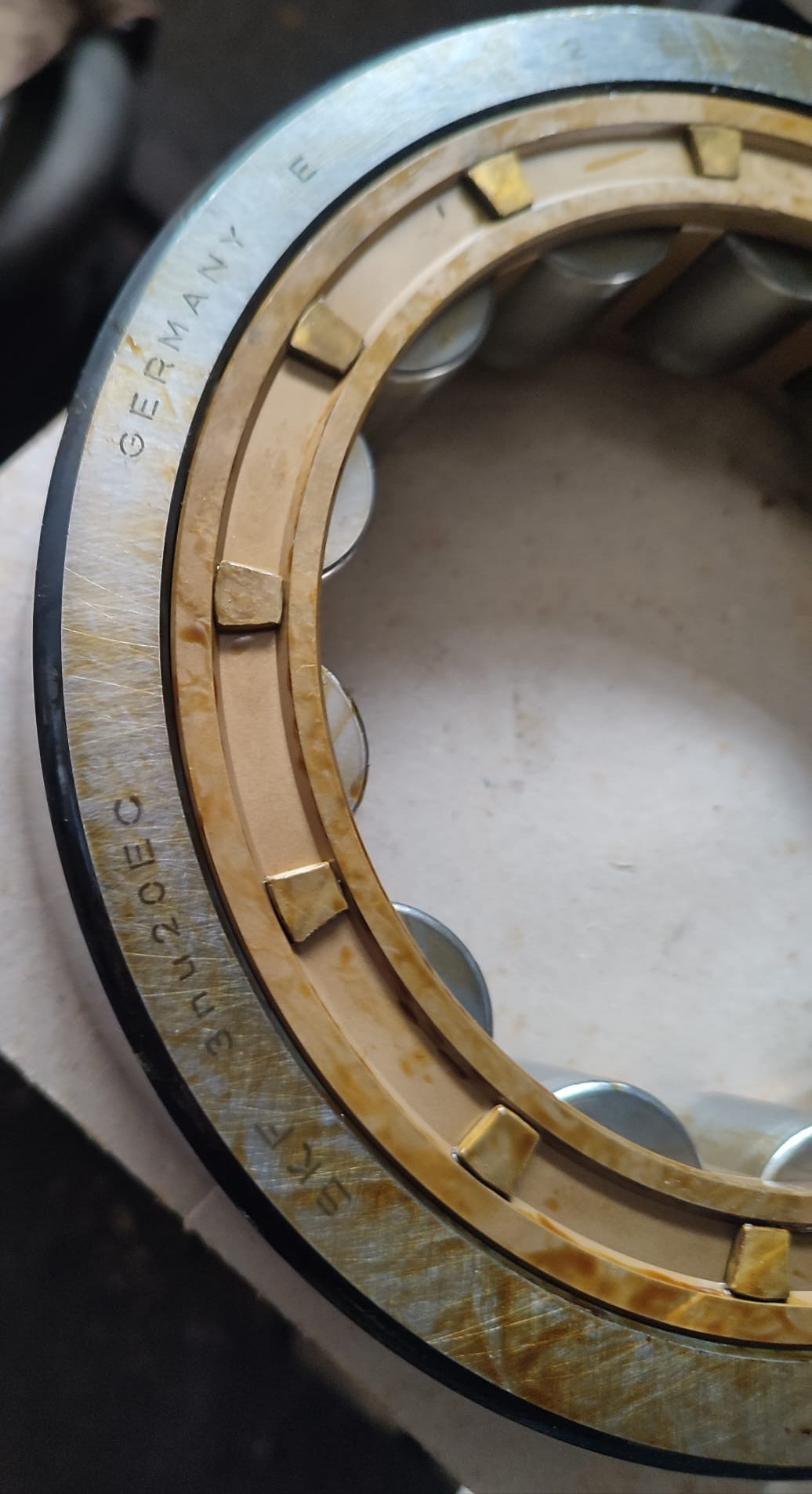 SKF NU320 EC MA
100x215x47 mm