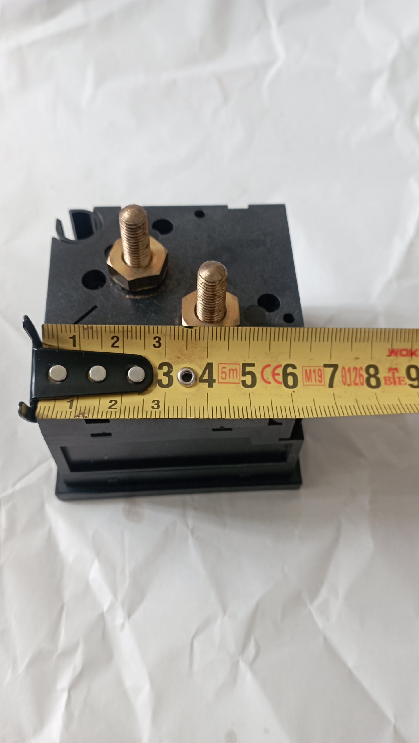 Amperometro analogicomarca IME 0-25. NUOVO