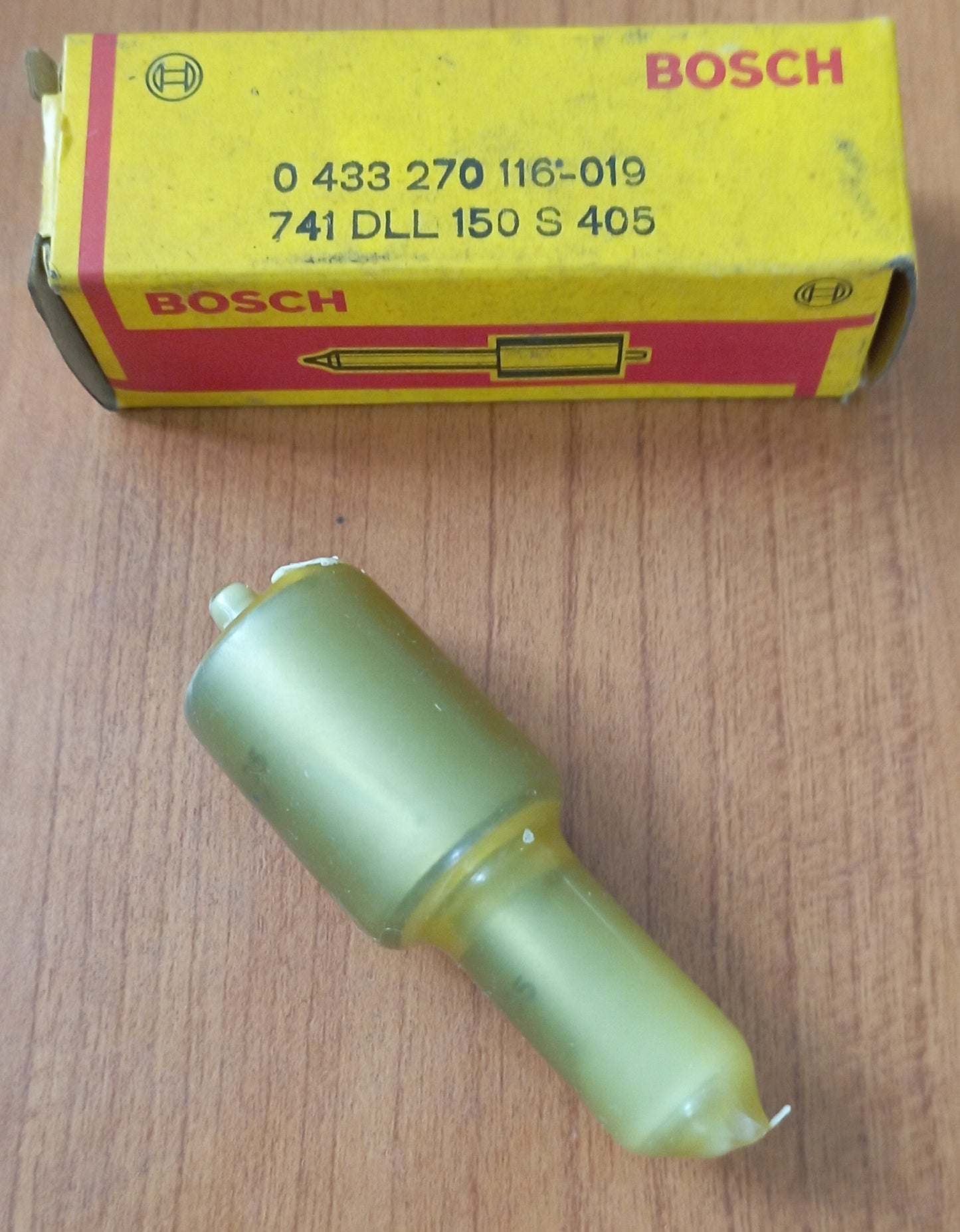 BOSCH 0 433 270 116-019 Iniettore
Diesel, Polverizzatore a foro cieco