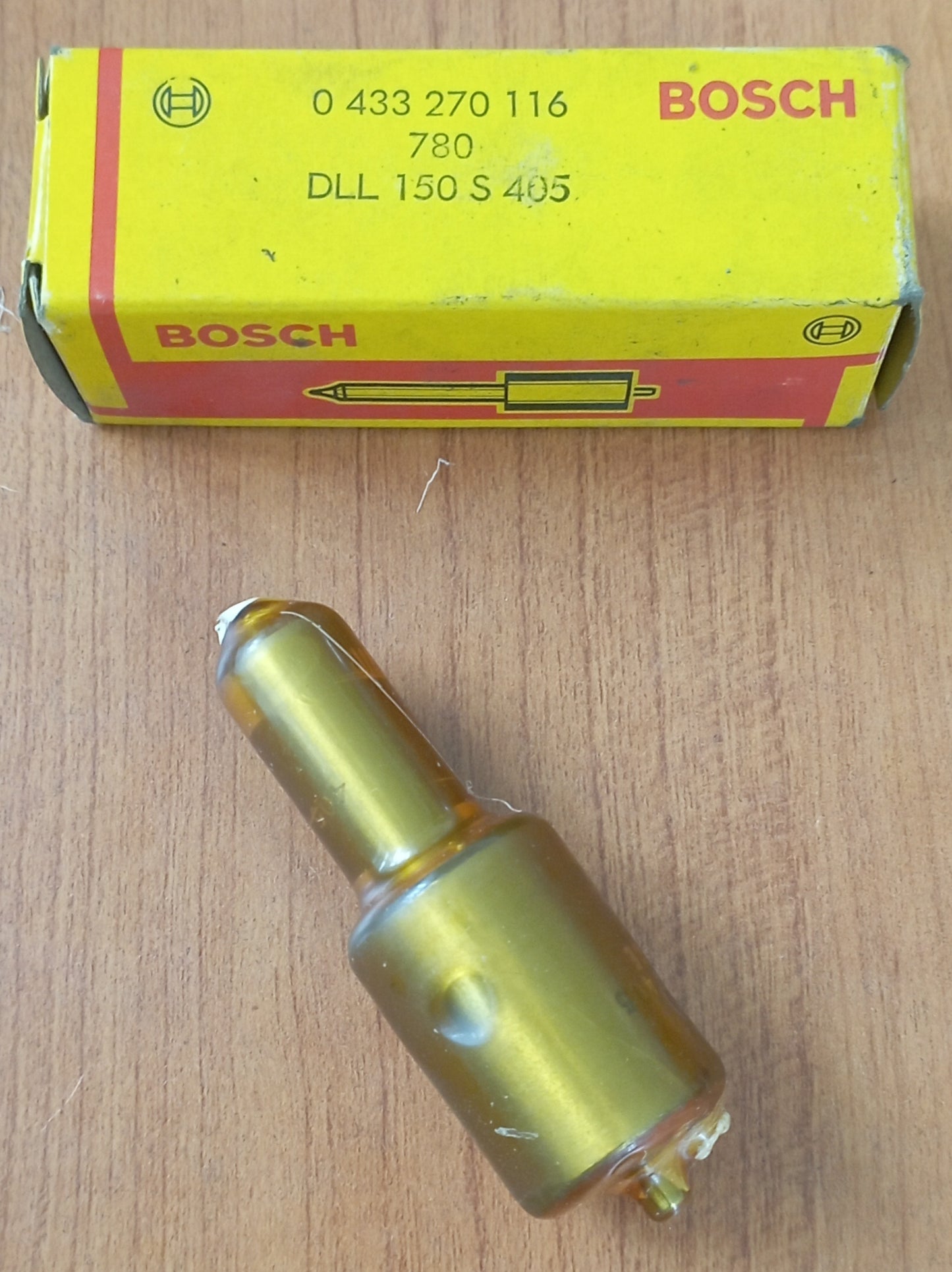 BOSCH 0 433 270 116 780 Iniettore
Diesel, Polverizzatore a foro cieco