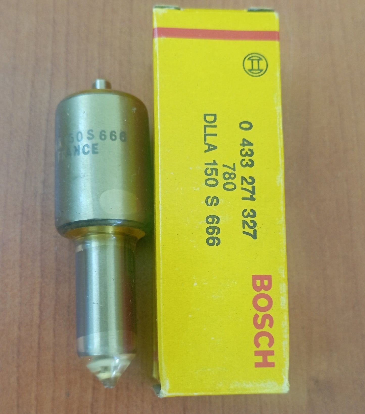BOSCH 0 433 271 327 Iniettore
Diesel, Polverizzatore a foro cieco