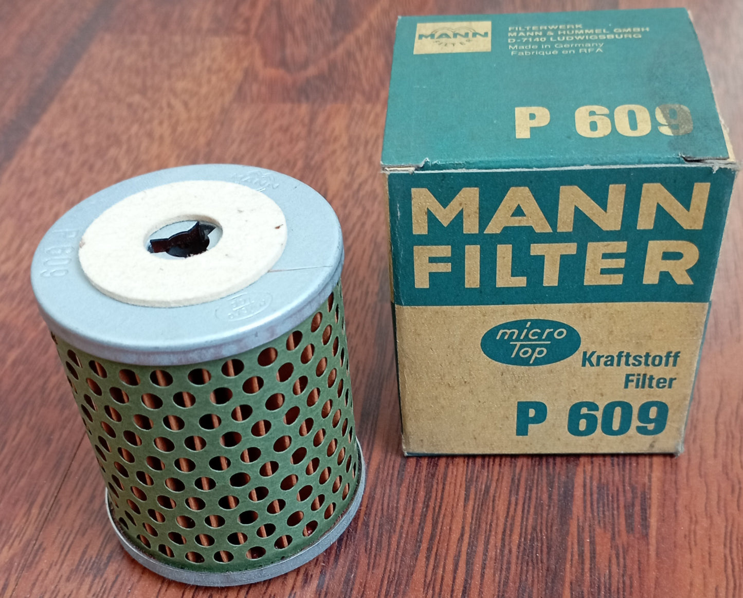 MANN-FILTER P 609 Filtro carburante
Cartuccia filtro
Numero articolo: P 609
EAN: 4011558550301