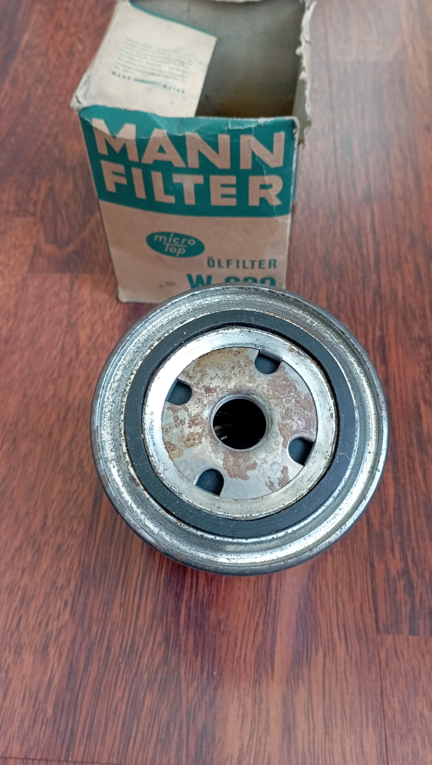 MANN-FILTER W 930 Filtro olio
3/4-16 UNF, con una valvola blocco arretramento, Filtro ad avvitamento