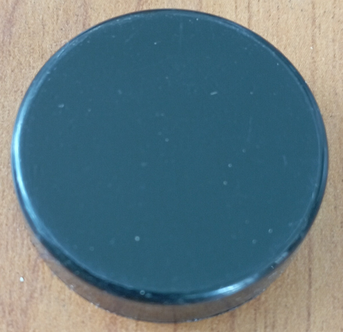 Bottone nero, senza guardia CEMA