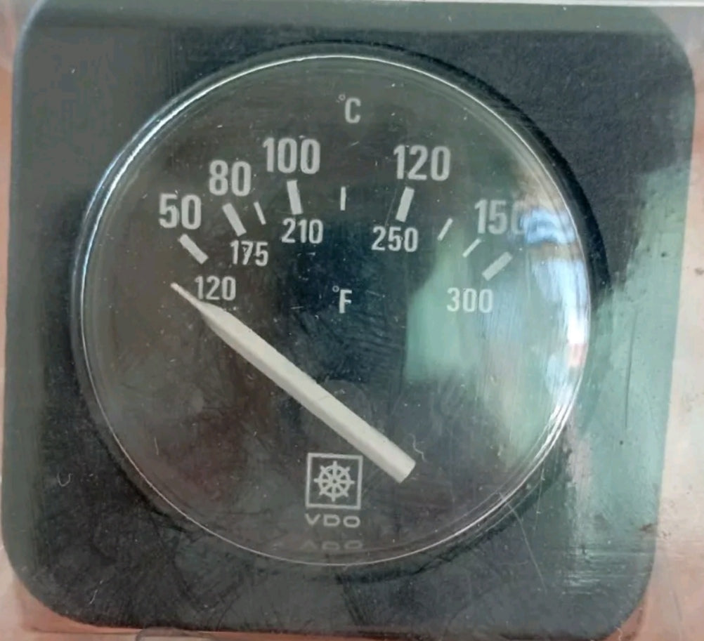 Termometro Acqua e Olio VDO 300F 150C 24 Volts