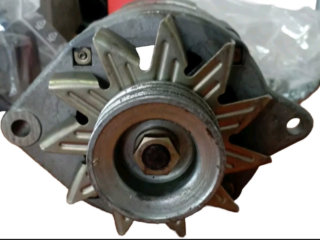 ALTERNATORE Valeo 2937430, 9AR3743G
28V 45Amp completo di puleggia con rotazione a destra