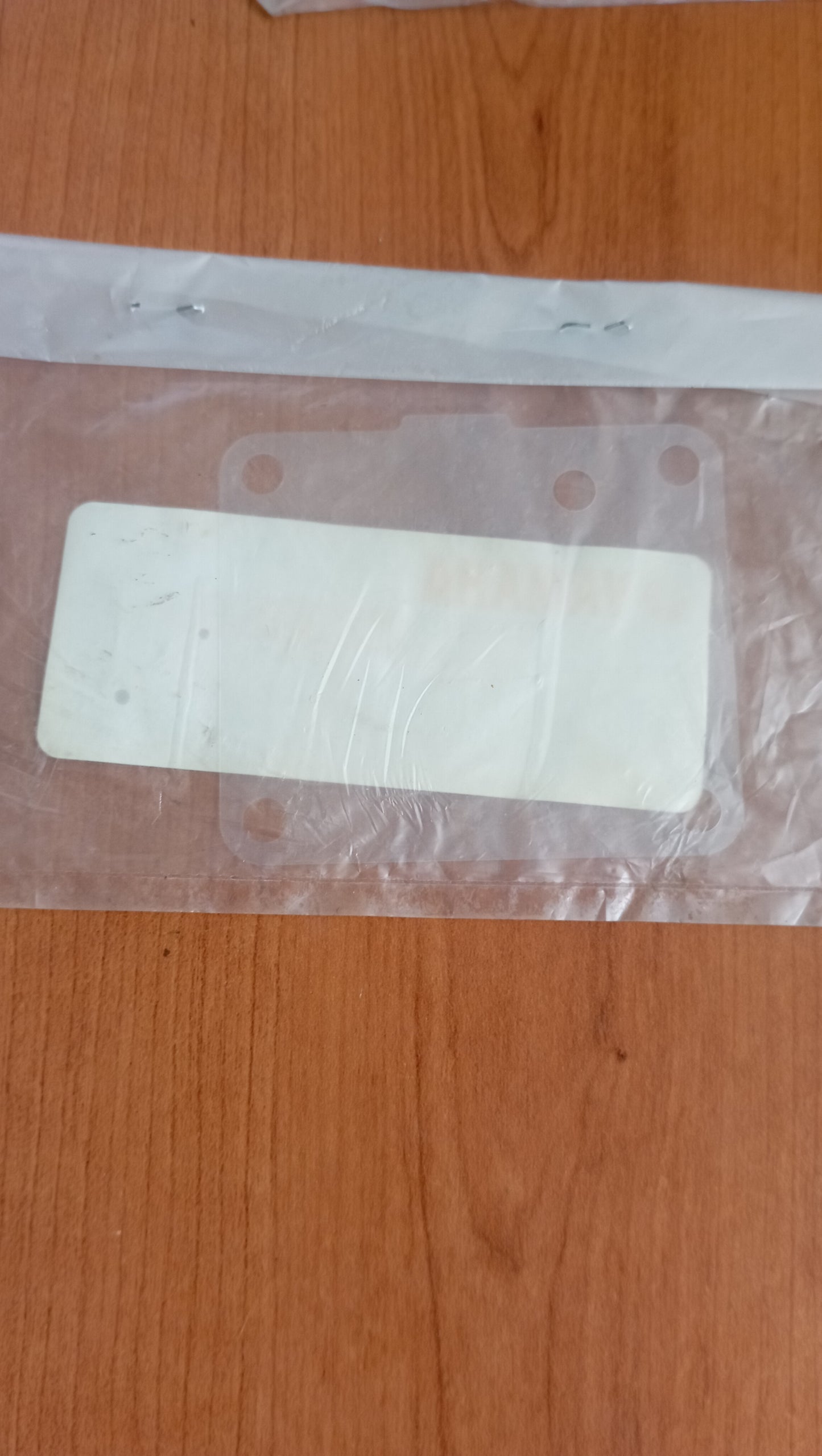 6K8-24421-10-00 Yamaha VALVOLA, CONTROLLO per moto d'acqua