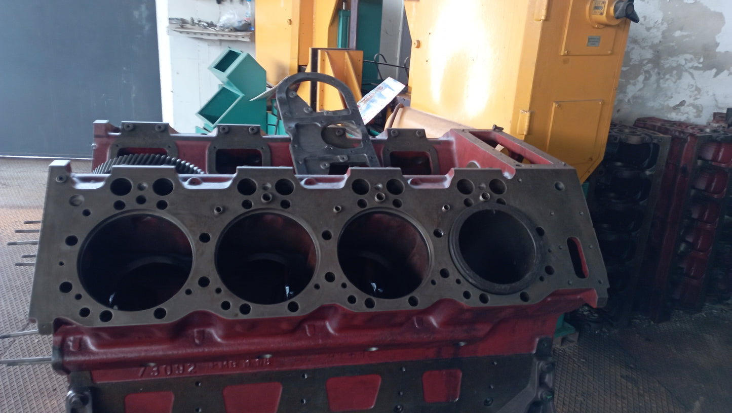 Incastellatura (monoblocco) motori Isotta Fraschini serie 1708