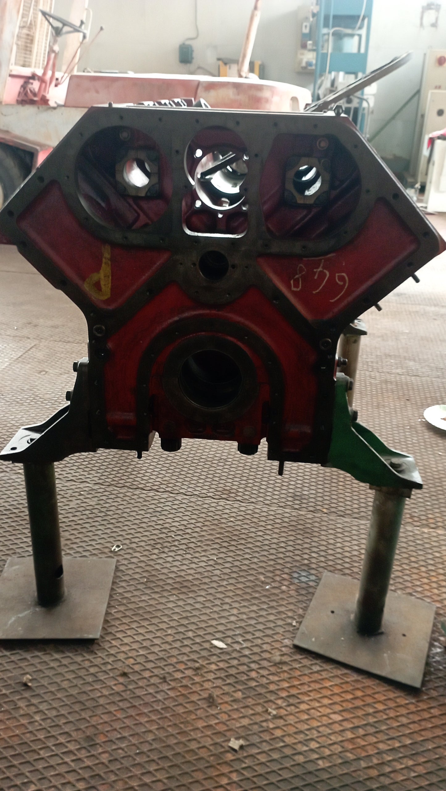 Incastellatura (monoblocco) motori Isotta Fraschini serie 1708