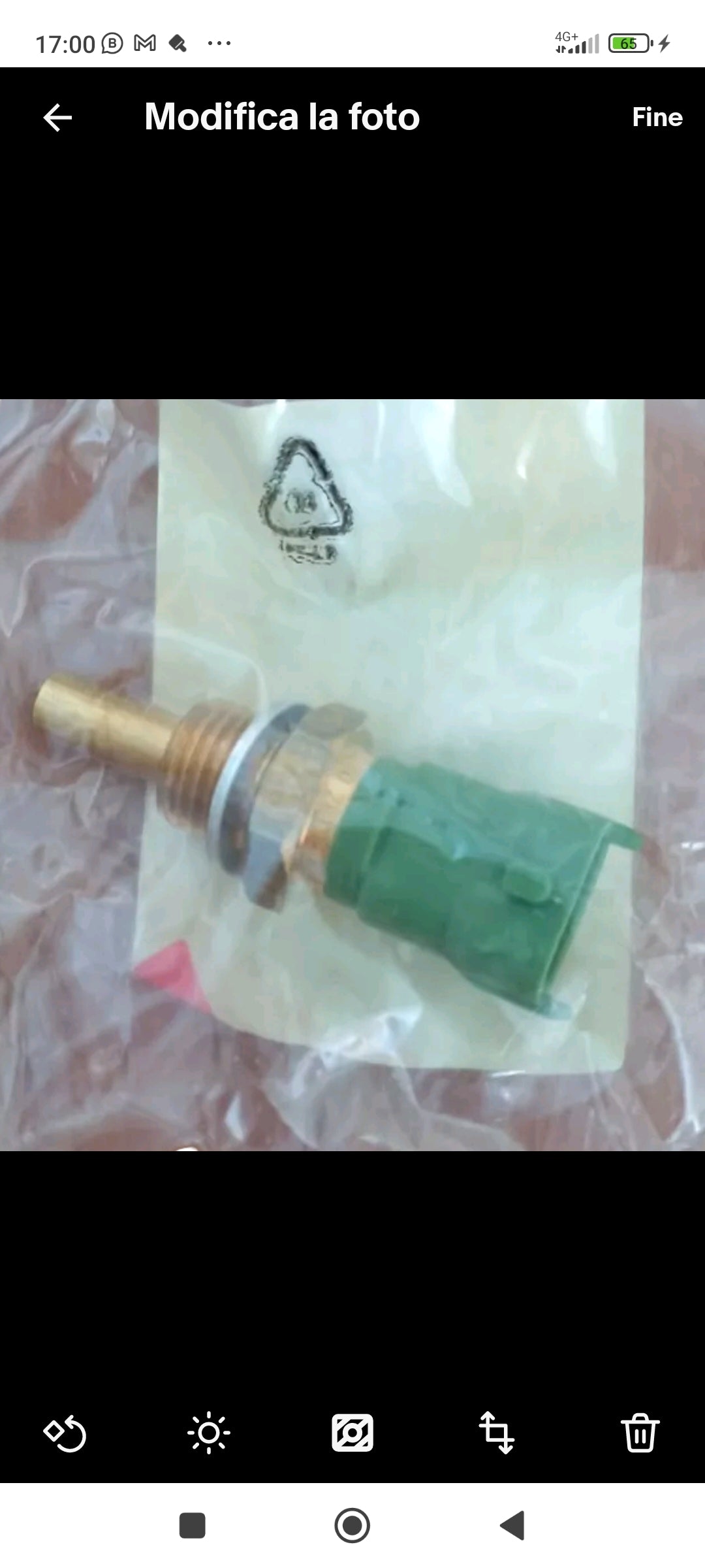 SENSORE TEMPERATURA REFRIGERANTE IVECO - 4897224