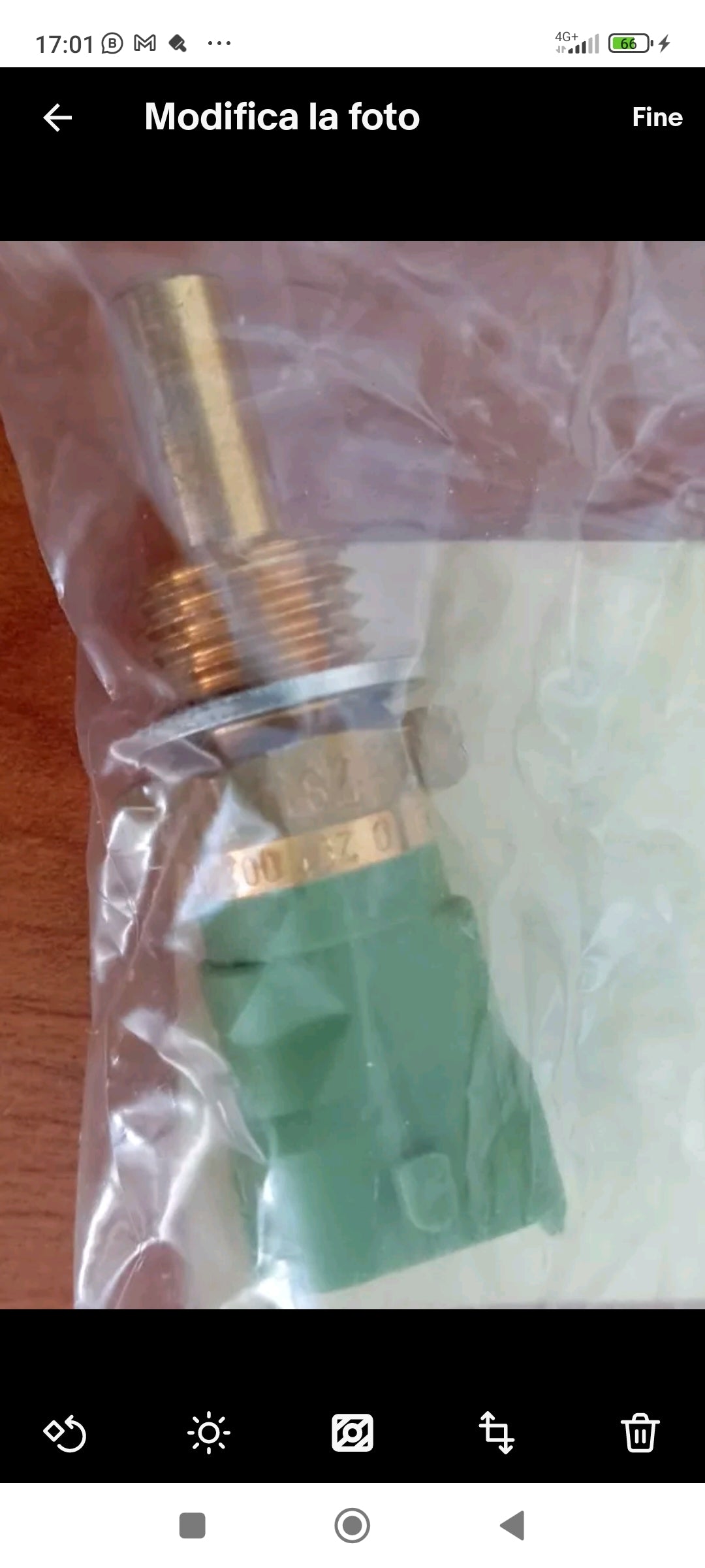 SENSORE TEMPERATURA REFRIGERANTE IVECO - 4897224