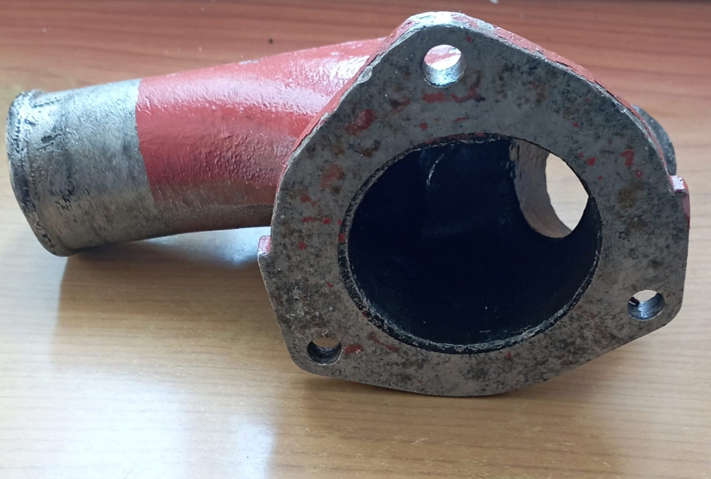 ALLOGGIO VALVOLA TERMOSTATICA PER MOTORI MARINI IVECO