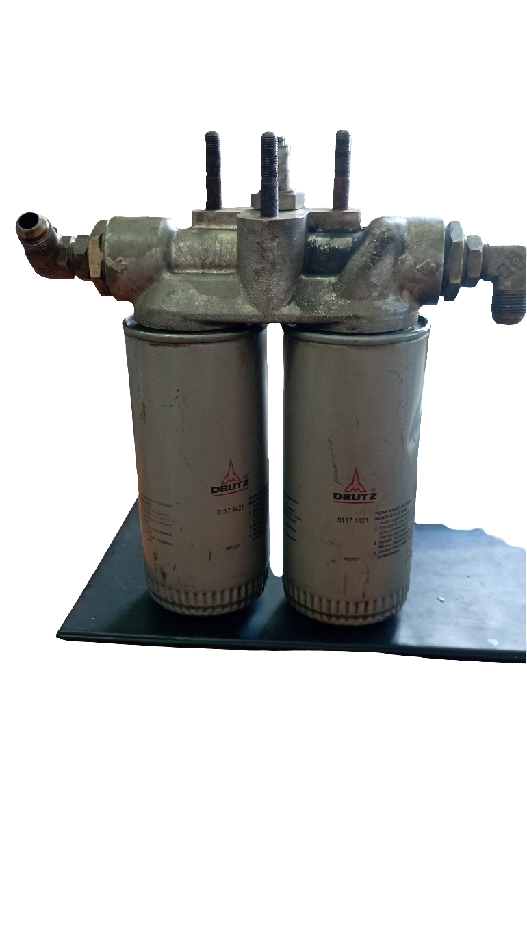 Supporto per filtri olio comprensivo di filtri per motori Isotta Fraschini ID36