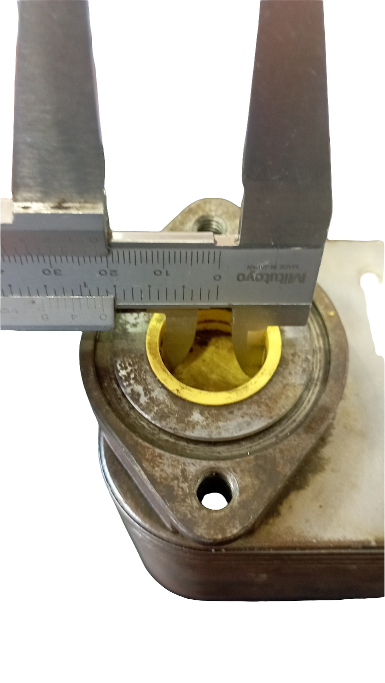 Refrigerante a piastre per olio tipo LR-21400241
