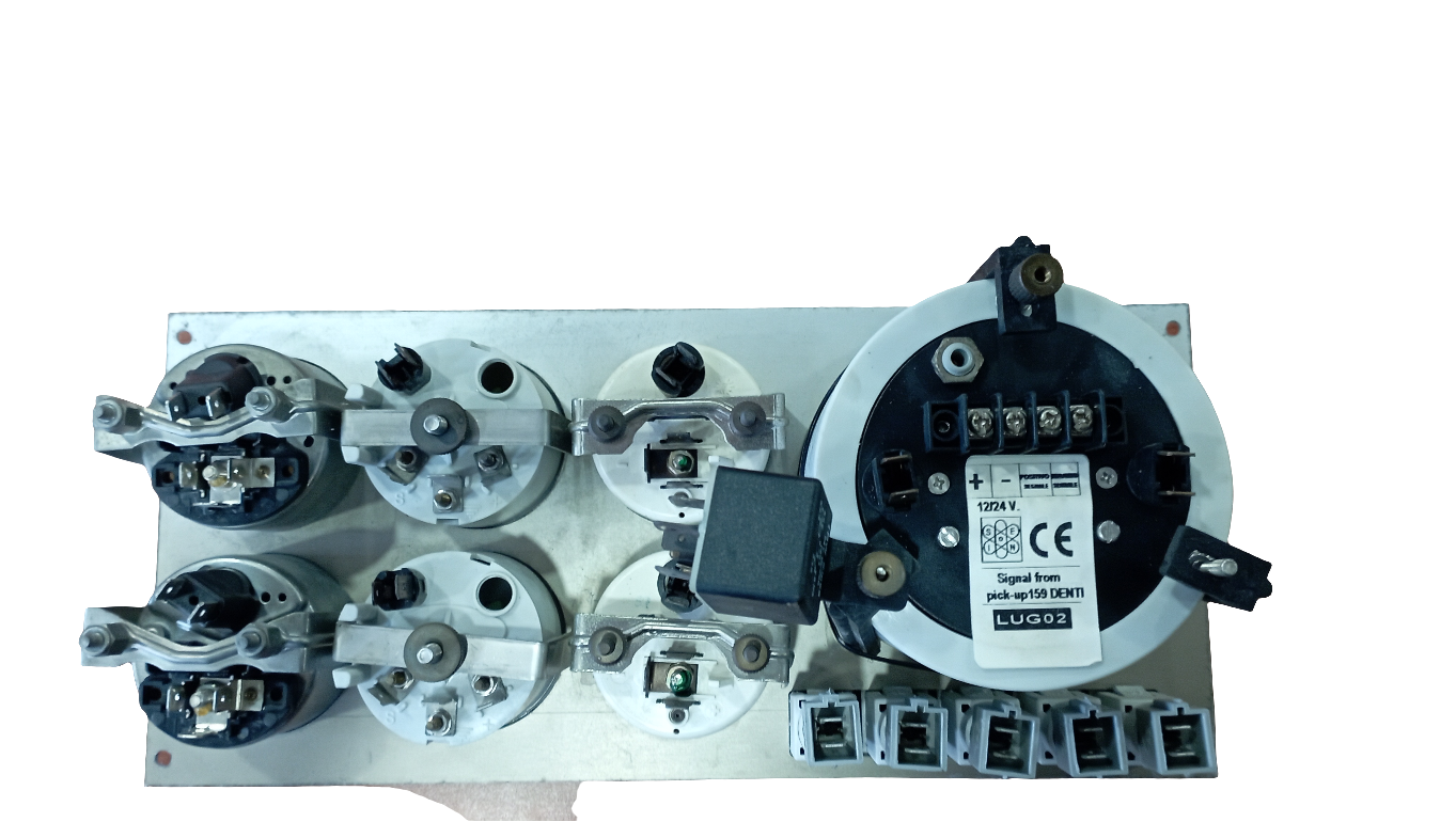 Quadro elettrico strumentazione, originale Isotta Fraschini 24 volts