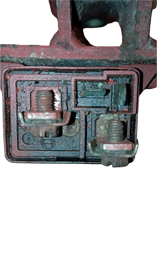 BOSCH 0 332 002 250 Relè
24V, 50A, 4a... poli
Numero articolo: 0 332 002 250
EAN: 3165141212822