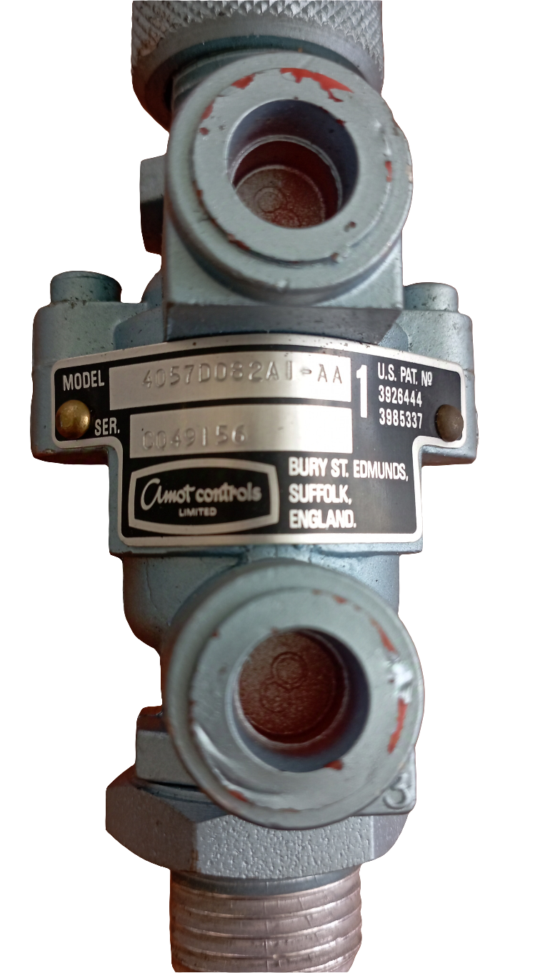 Valvole pilota a 3 vie manuali e pilotate 4057