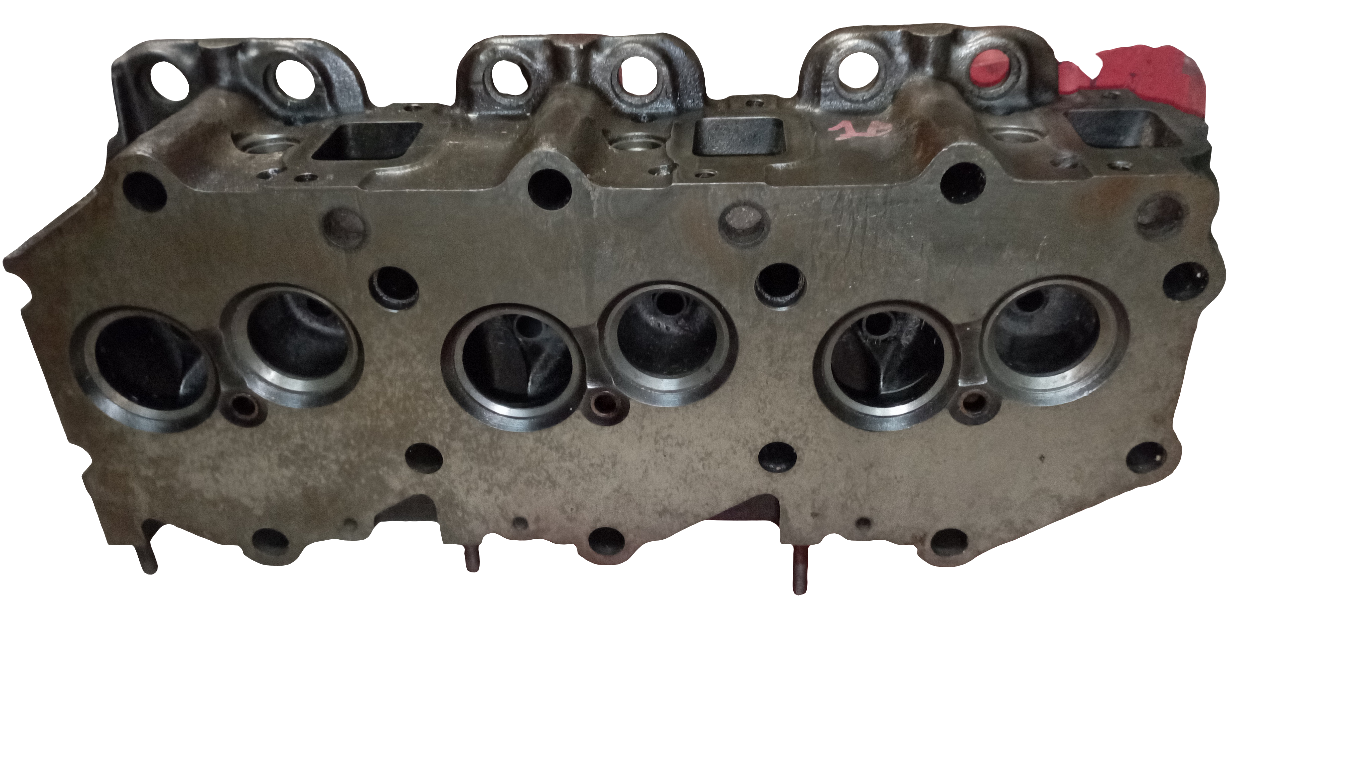 Testata motore Isotta Fraschini serie ID32