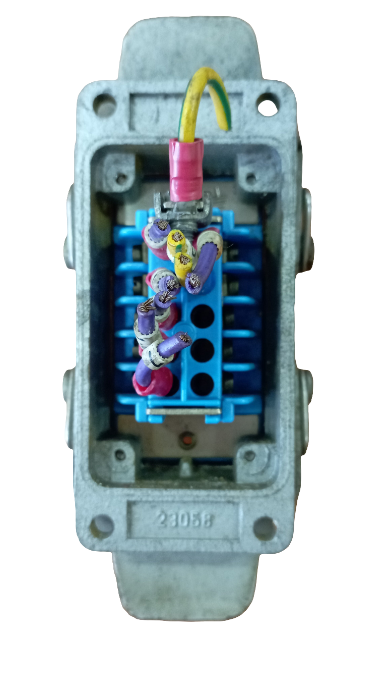 Connettore industriale con 10 poli