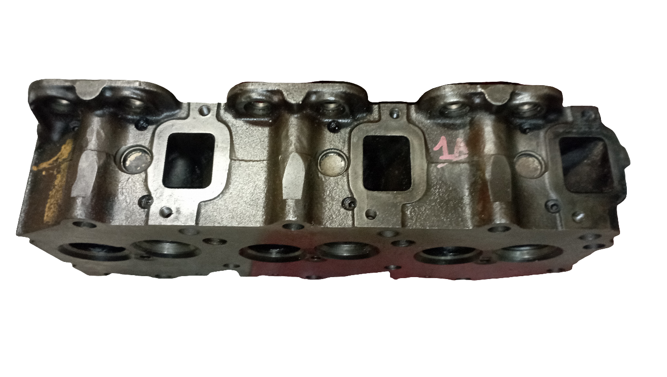 Testata motore Isotta Fraschini serie ID32