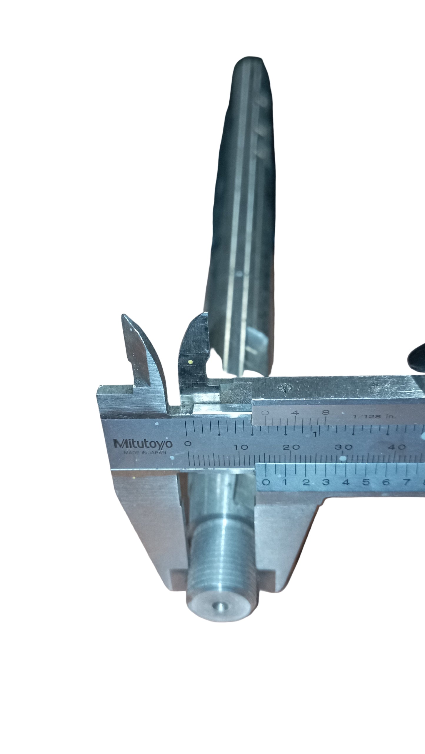 Albero pompa acqua motori MWM, DEUTZ ***