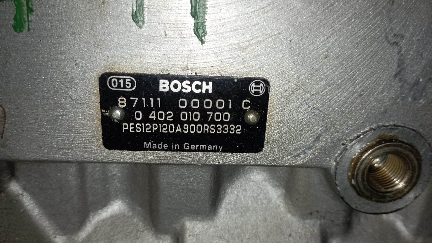 Pompa iniezione 12 pompanti BOSCH 87111 00001 C USATA IN OTTIME CONDIZIONI