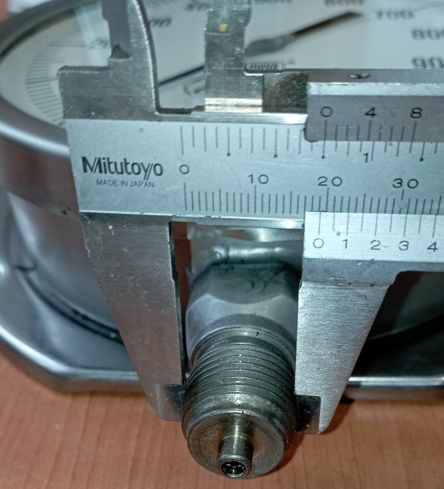 Manometro radiale DN160 attacco 1/2 inox scala 0-1000