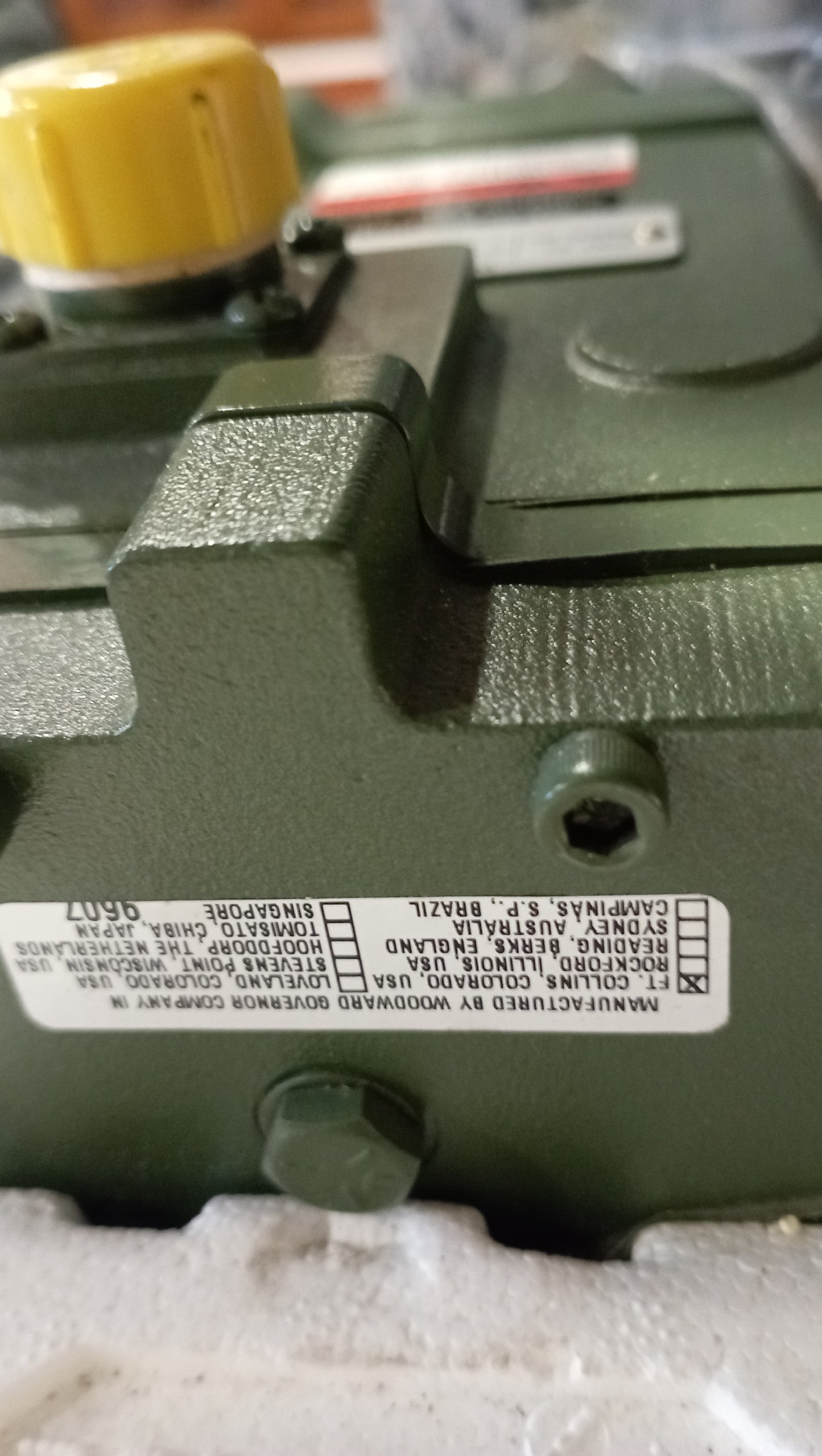 Attuatore regolatore Woodward 8250-405 NUOVO