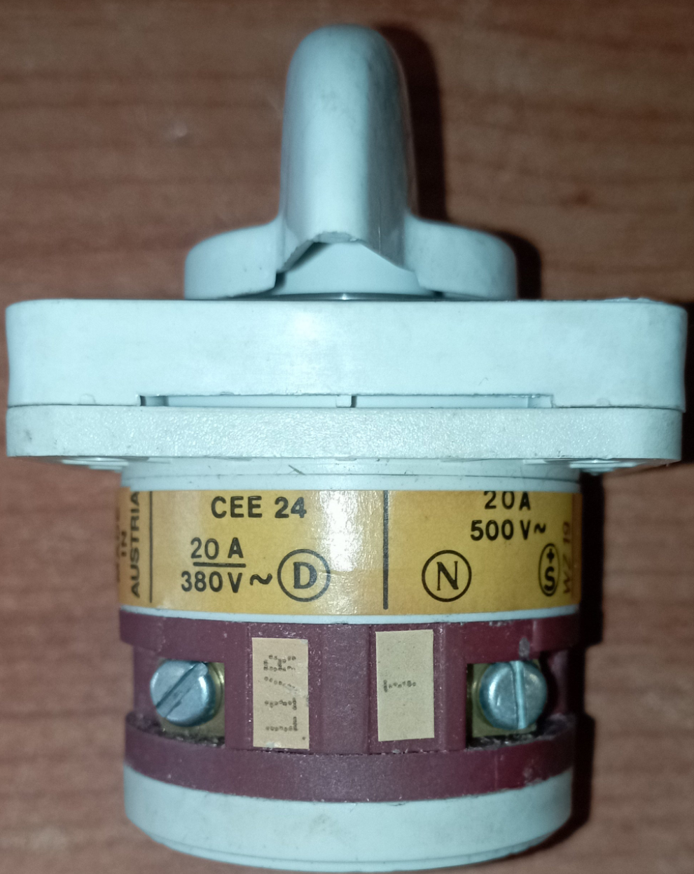 Interruttore di commutazione TELUX M10 20A