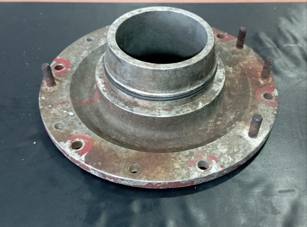 Flangia di accoppiamento filtro turbina usata