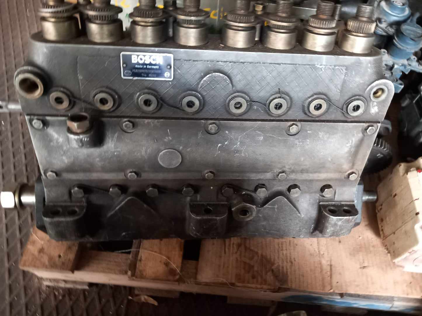Pompa iniezione Bosch 8 pompanti