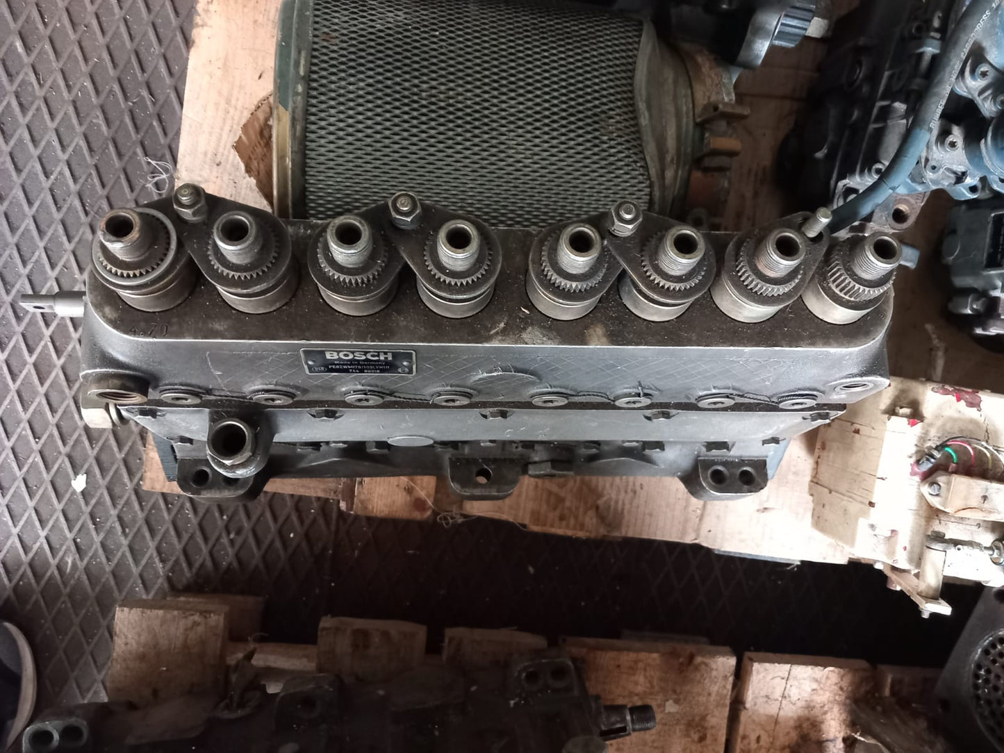 Pompa iniezione Bosch 8 pompanti