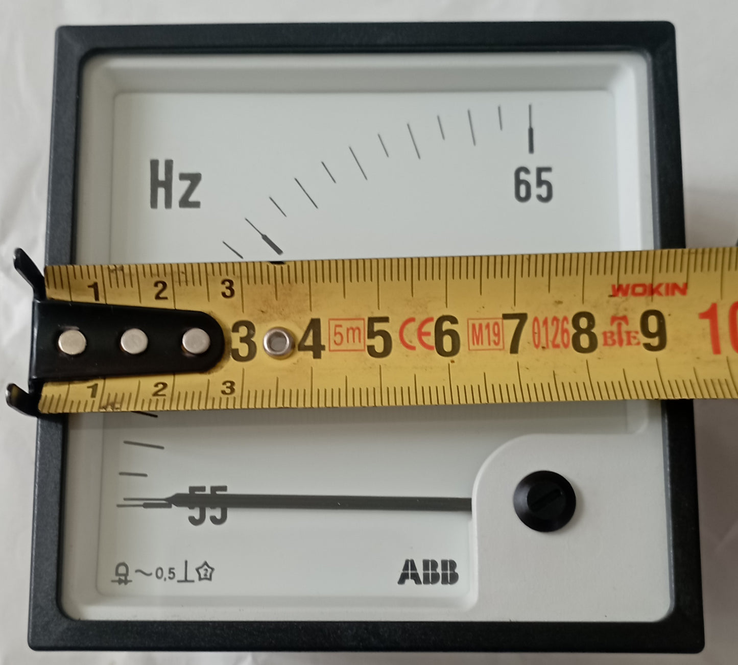 Misuratore di frequenza ABB Puntatore 55-65 Hz 100 V NUOVO