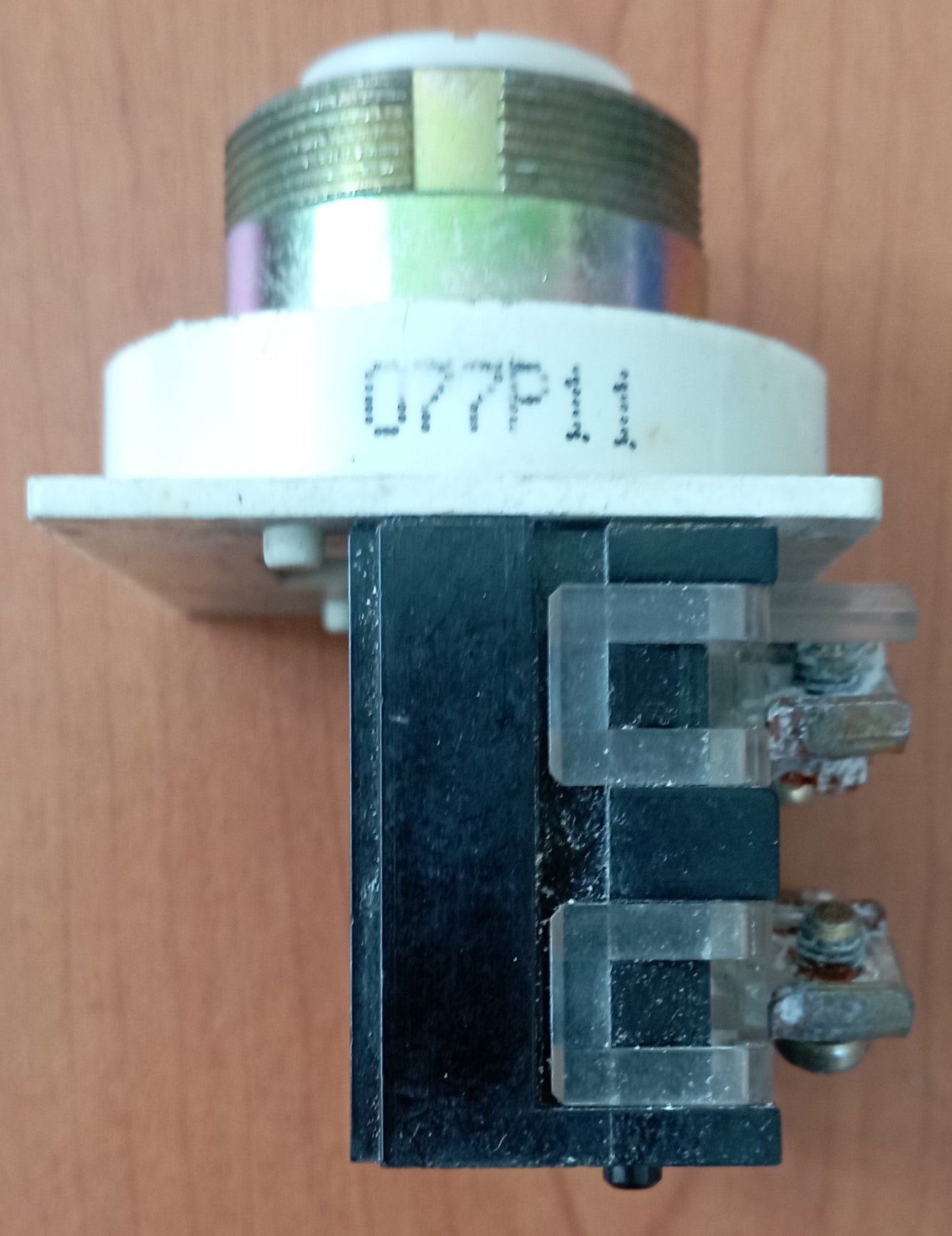 CEMA CGE 077P11 pulsante normale momentaneo NC+NA