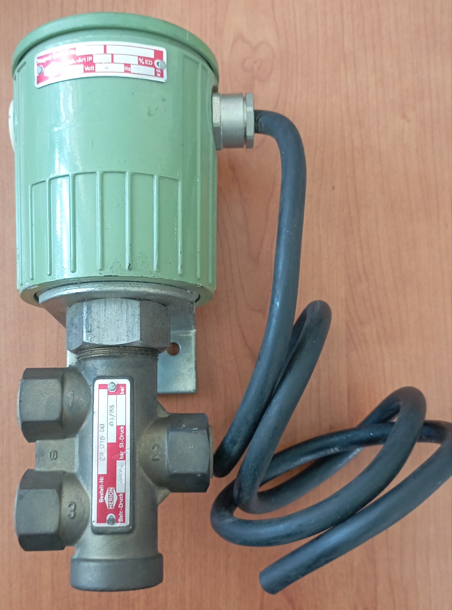 ELETTROVALVOLA HERION. VALVOLA DIREZIONALE 24V