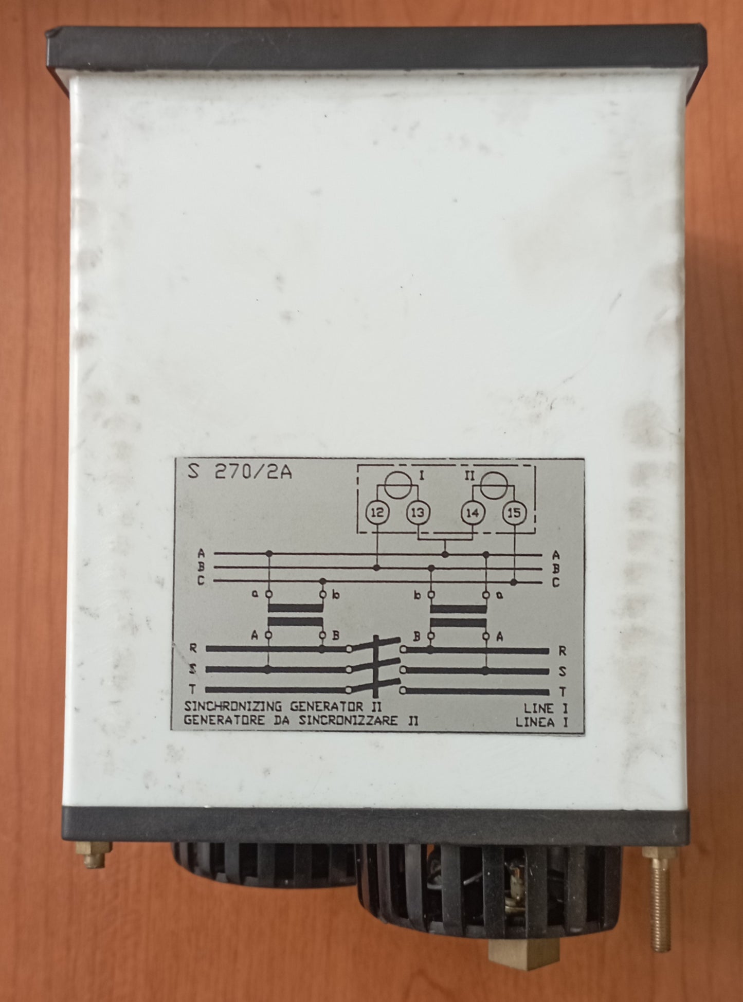 Generatore sincronizzate S270/2A doppio misuratore di frequenza
