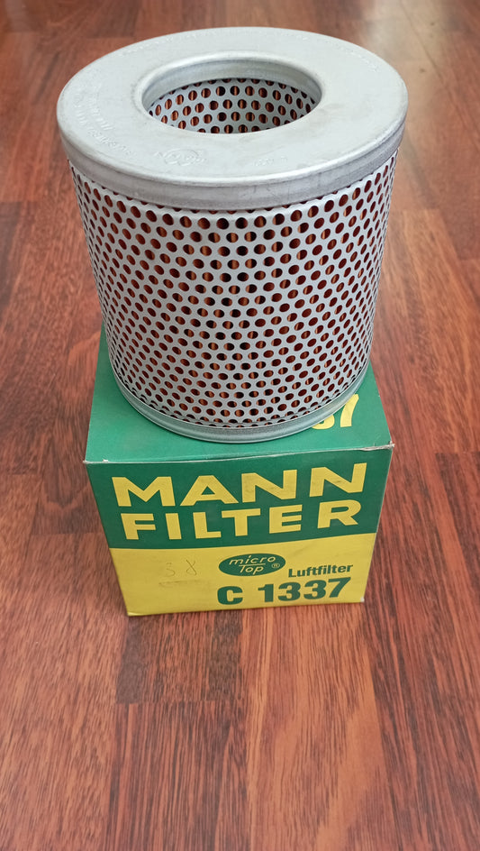 MANN-FILTER C 1337 Filtro aria
125mm, 128mm, Cartuccia filtro
Numero articolo: C 1337
EAN: 4011558104306