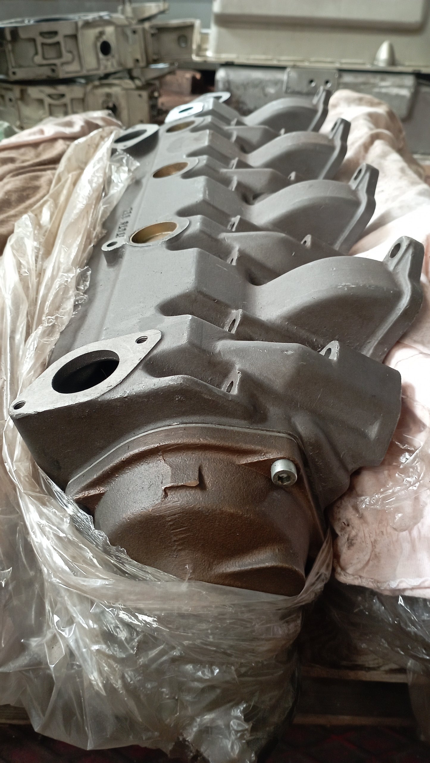 Collettore completo di refrigerante per motori Isotta Fraschini serie 1308