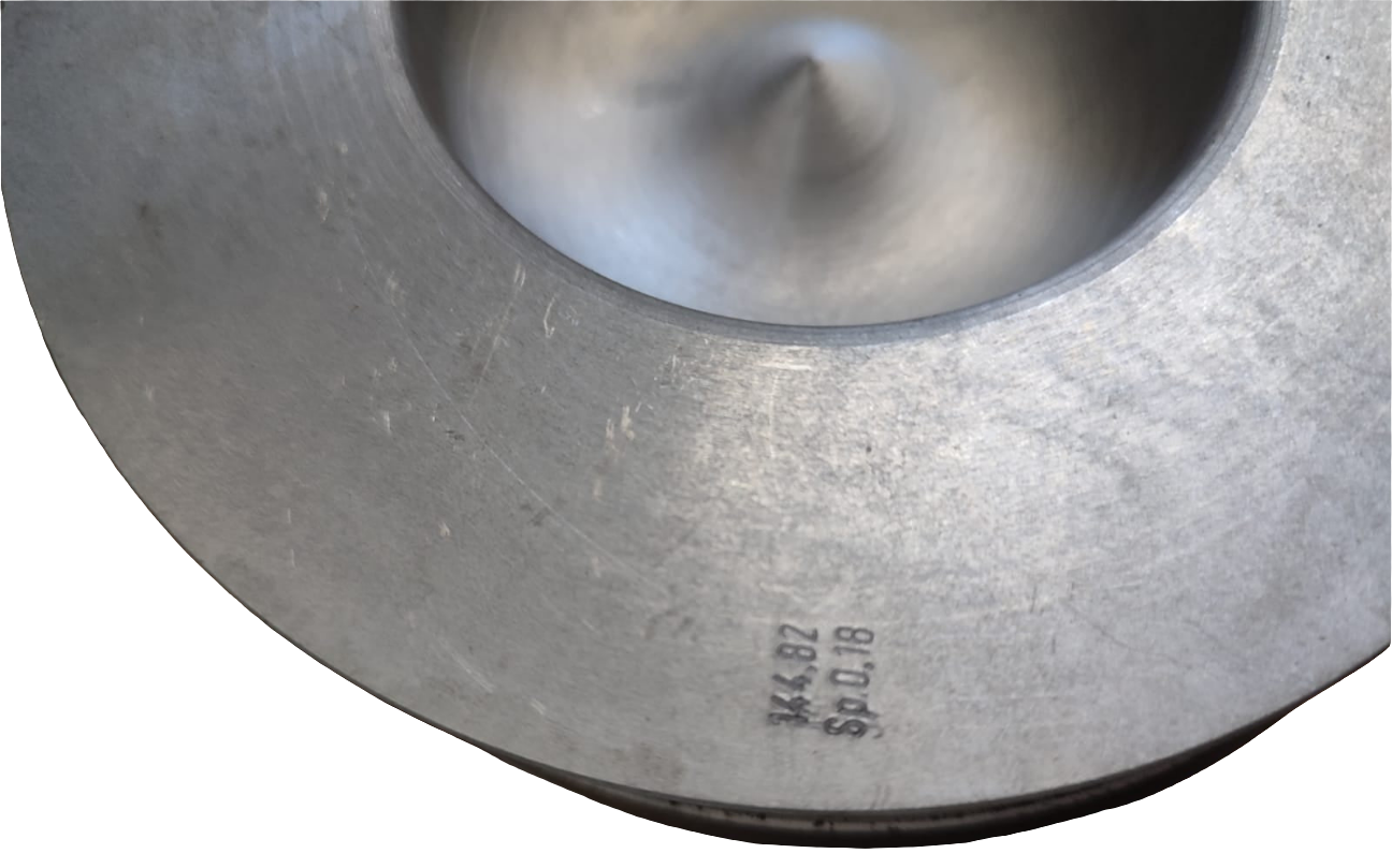 Pistone MOTORI IVECO a tre fasce serie 8280 disponibili con o senza fasce e spinotto