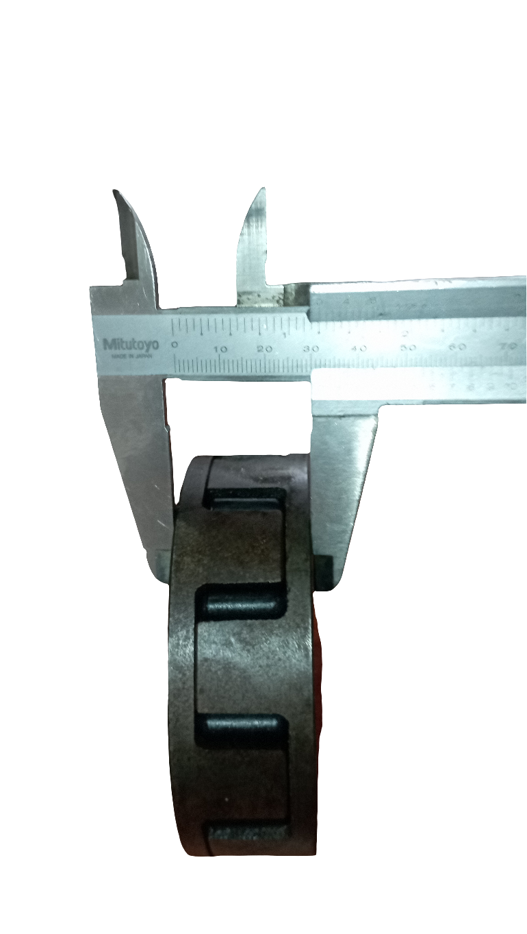 Giunto di accoppiamento. Misure in foto.