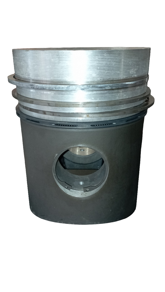 Pistone per motore DEUTZ 716 completo di fasce e anelli seeger