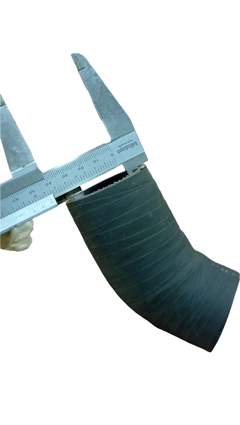 Manicotto acqua in gomma per motori Iveco