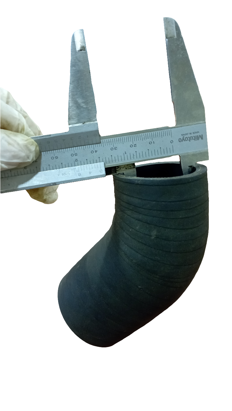 Manicotto acqua in gomma per motori Iveco