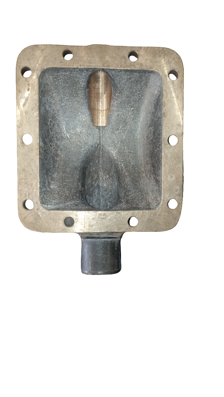 Coperchio refrigerante acqua in bronzo per motori Isotta Fraschini serie ID32