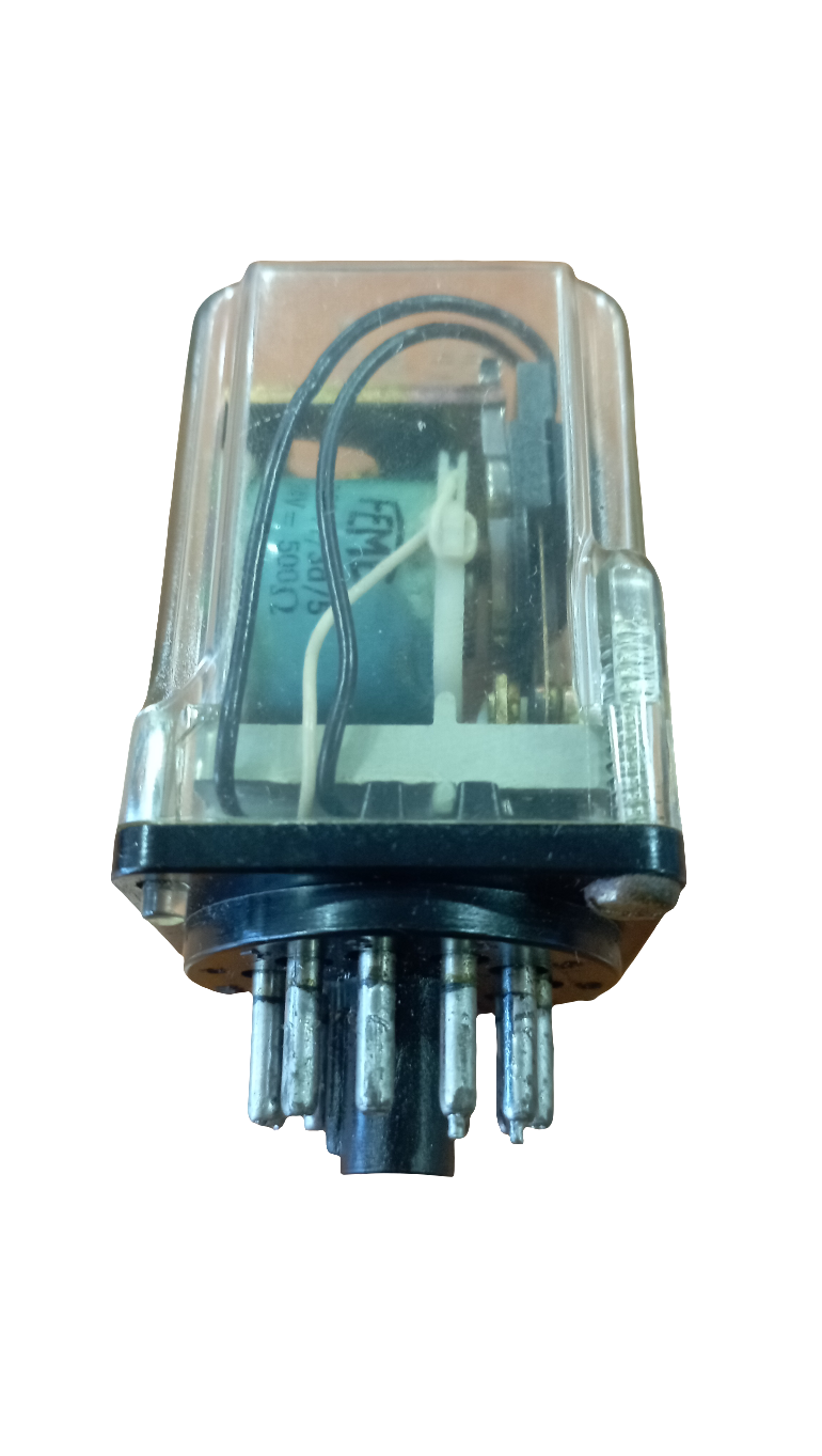 Relè marchio FEME con 3 contatti in scambio 24V