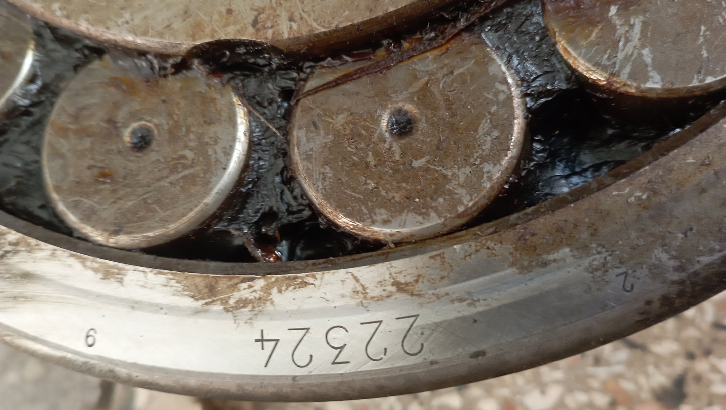 CUSCINETTO ORIENTABILE A RULLI 22324-E-SKF