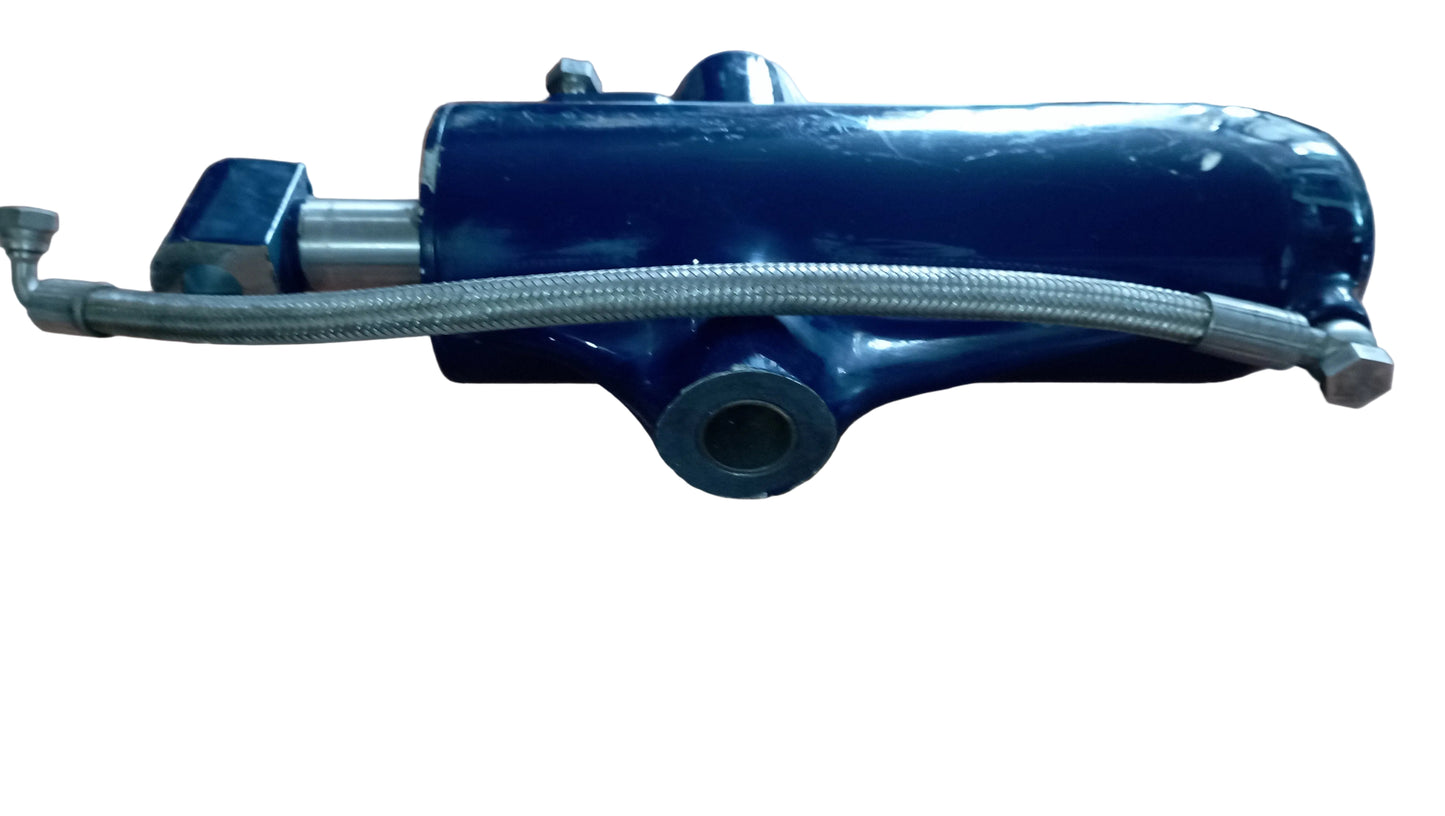 Pistone idraulico per movimentazione piede poppiero ZF