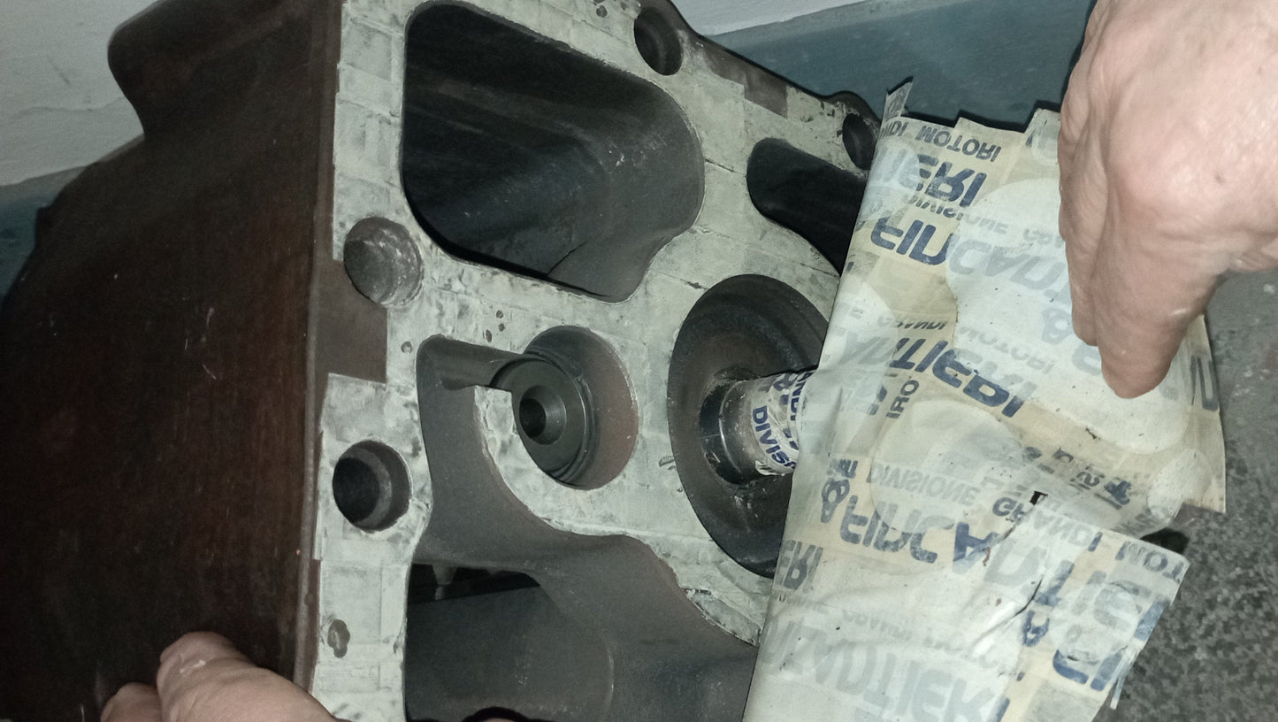 Cassa pompa olio motori Isotta Fraschini
